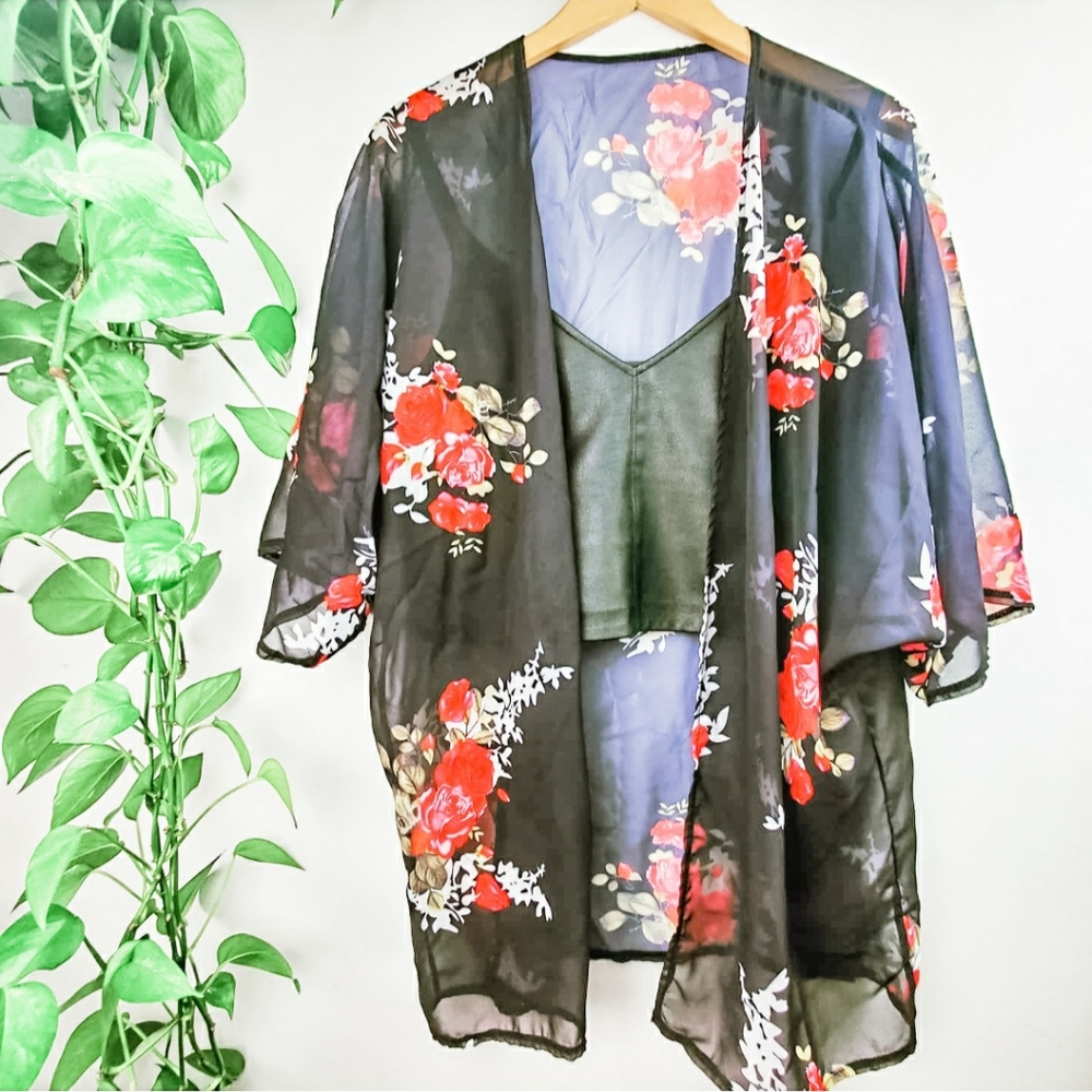 Kimono Red Roses